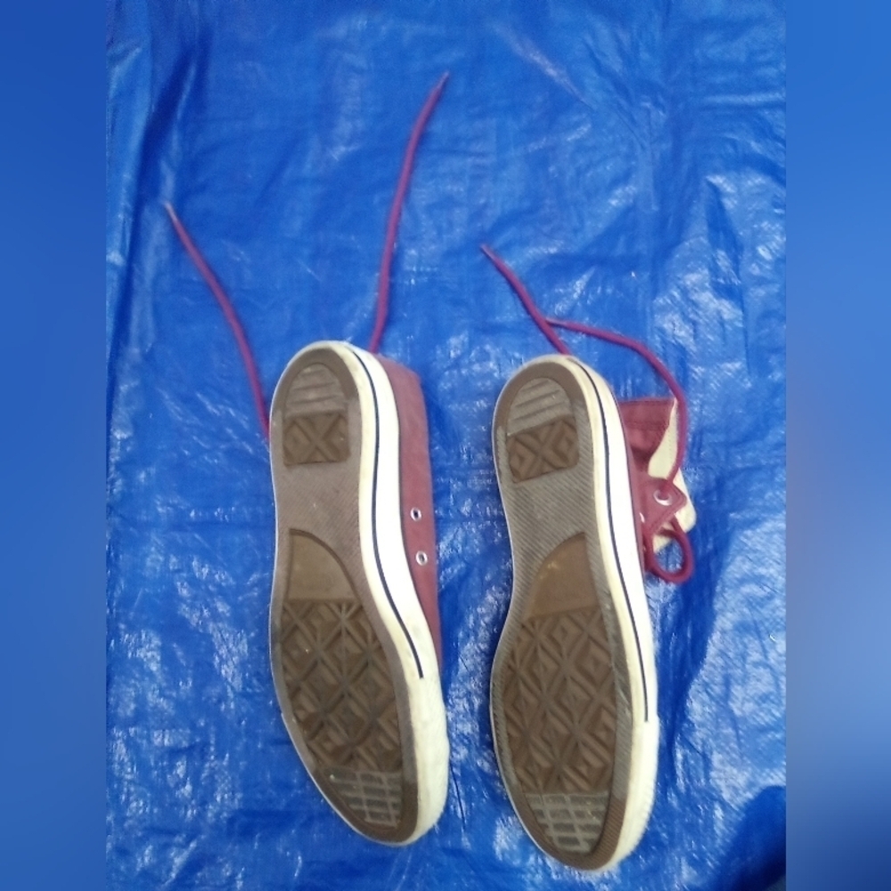 Converse - Picture 4 of 5